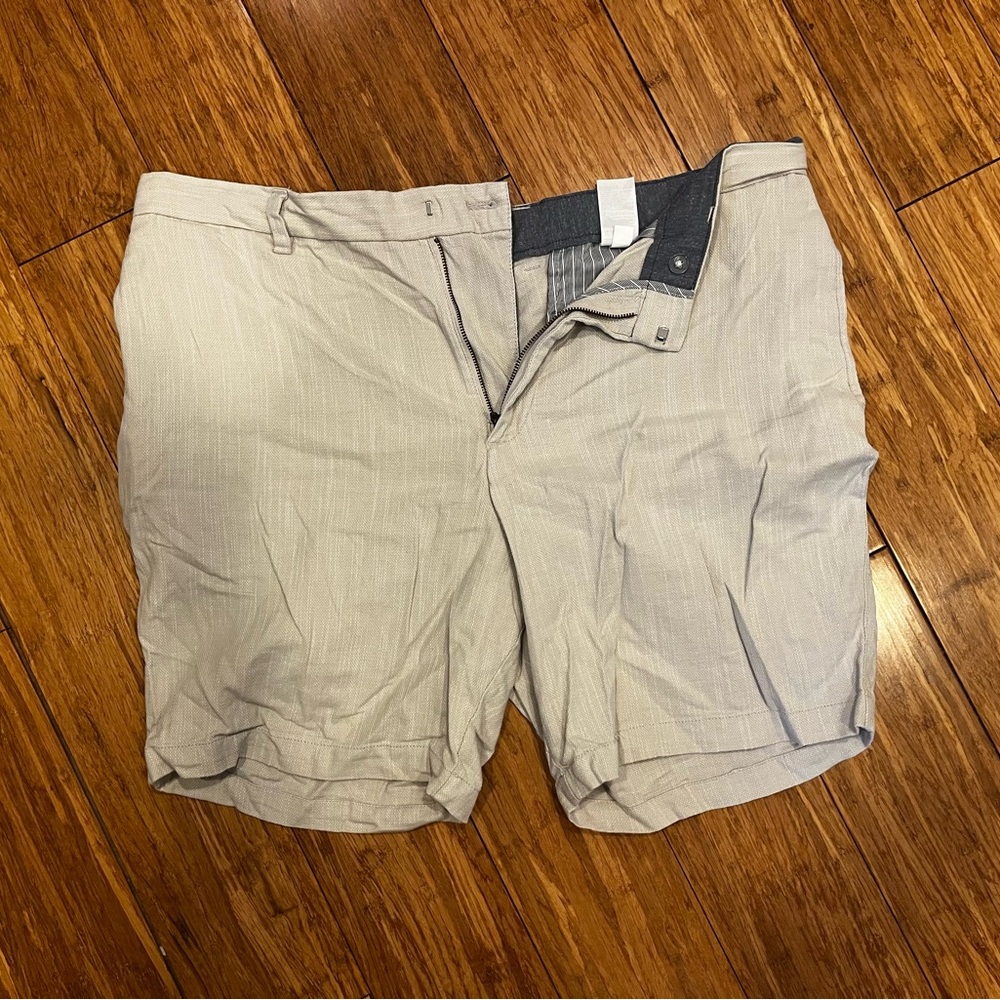 Banana Republic Men’s Aiden Short